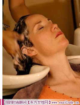 四种美发护发方法 让头发乌黑发亮