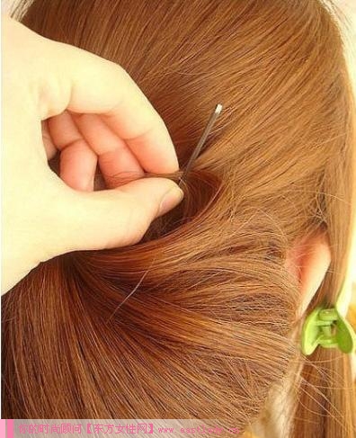 简单韩式盘发十步骤 提升你的魅力值