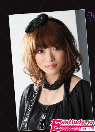 强荐 节日款靓丽发型DIY步骤图解