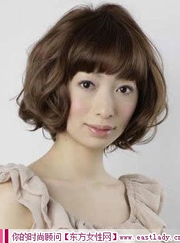 圆形脸要如何设计发型 让脸更显瘦