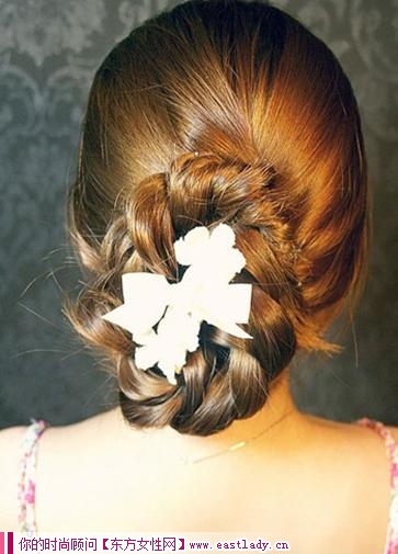 学习韩式淑女范编发盘发图解 展现你优雅气质