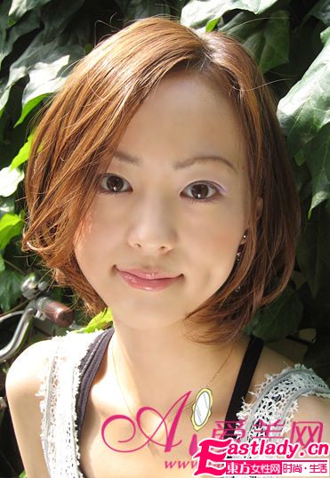 2012新款中分BOB头 尽现时尚活力气质