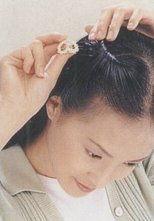 今年最流行的发型--束发发型