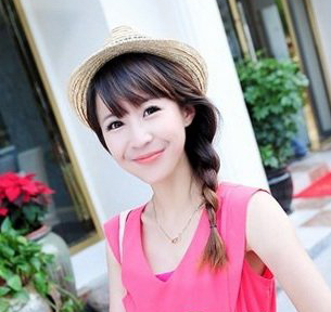 2012新款齐刘海发型 简约又时髦