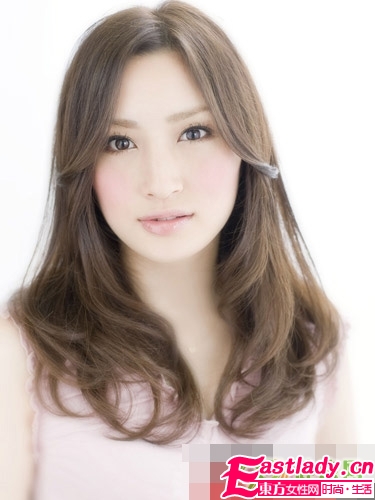 适合国字脸MM的发型