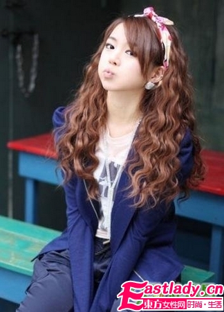 秋冬必备8款女性时髦卷发