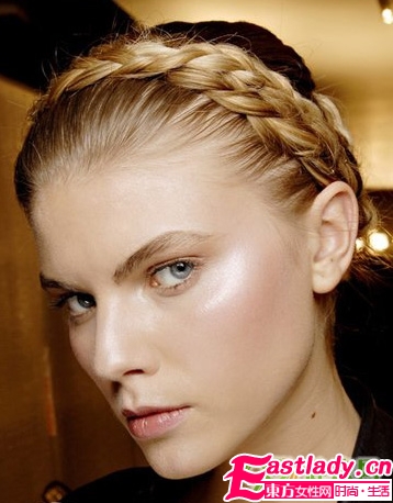 你爱哪一款 T台唯美麻花辫