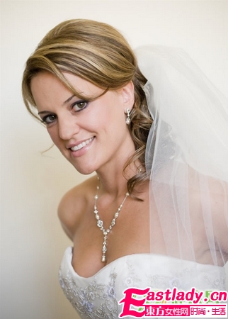 18款唯美新娘发型 最美的刹那