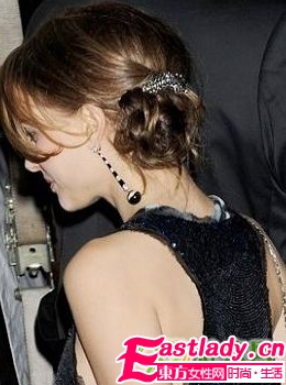 明星示范蓬松盘发派对造型