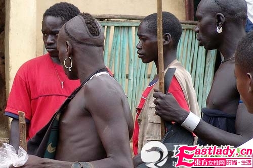 揭秘非洲人的百变发型