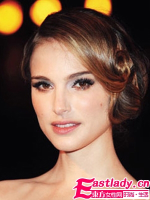 明星靓发型 瞬间年轻的秘密