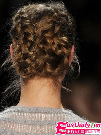 秀场最具艺术感的＂疯狂＂辫子