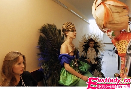 莫斯科另类发型秀 雷过Lady GaGa