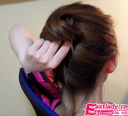 超简单又优雅好看的盘发步骤图解