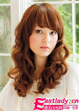 不同脸型的风韵女人味卷发