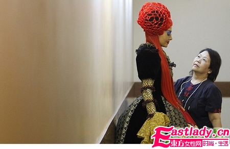 莫斯科另类发型秀 雷过Lady GaGa