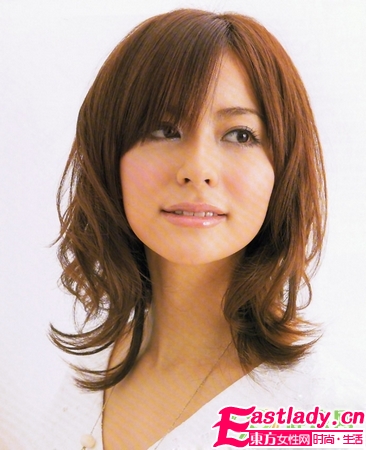 中长发怎么扎好看 5款中发扎法