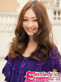 超聚人气 入秋甜美长卷发
