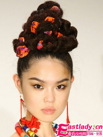 秀场最具艺术感的＂疯狂＂辫子