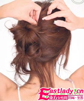 简单易学的淑女型韩式盘发