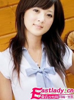 台湾网络红人果子的百变清纯发型