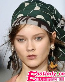 秋季 明星也爱的头巾发饰DIY