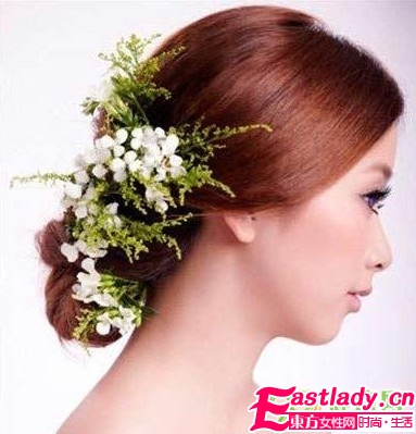 2011最流行新娘花朵发型
