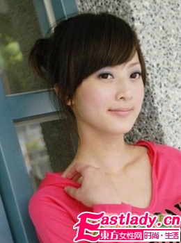 台湾网络红人果子的百变清纯发型