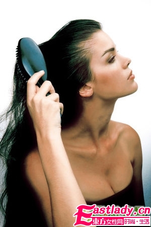 专家分享夏季护发妙招 拒绝头屑油腻