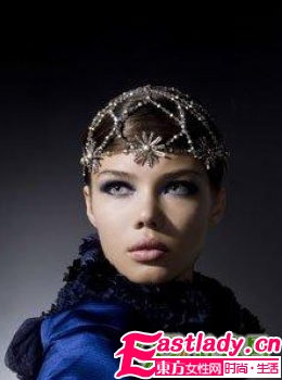 09秋冬华丽经典发饰巴黎发布