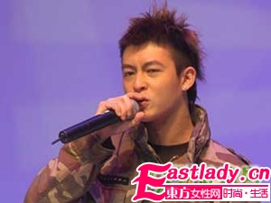 盘点陈冠希经典时尚潮流发型