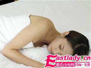 头发湿睡觉是否会引起脱发掉发