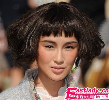 明星跟风复古bobo头