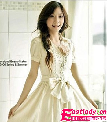 超显气质 迷人外翻卷发修饰胖脸型