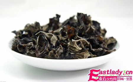 护发必吃的黑五类 治脱发白发