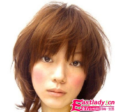 适合圆脸女生的短发发型