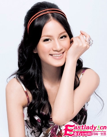 妩媚时尚淑女长发造型大盘点