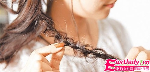 优雅斜垂马尾编发的编法图解步骤