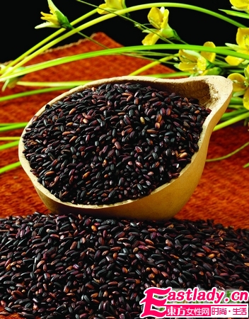 护发必吃的黑五类 治脱发白发