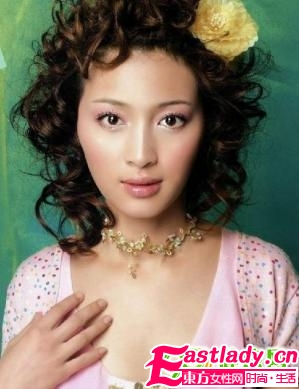 夏秋之交 搞定头屑问题要诀