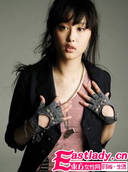  丑女 李欣汝的写真曝光