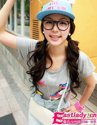 超人气装嫩发型 轻熟女必杀技