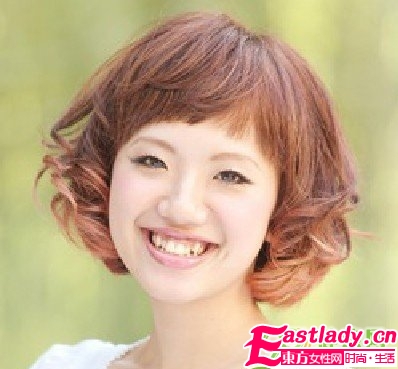 适合圆脸女生的短发发型