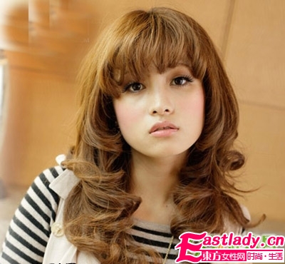 大脸型的女生适合什么发型