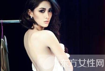 美背瑜伽九大招 气质美女养成记