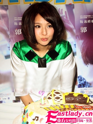 8月女明星气质甜美BOB发型