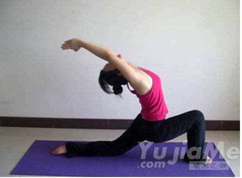 瑜伽拜日十二式详解 瑜伽初学者必看