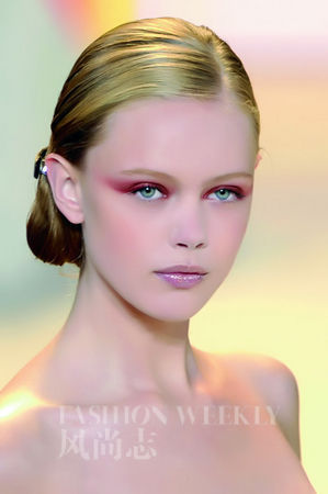 2011发型低盘发发型最流行