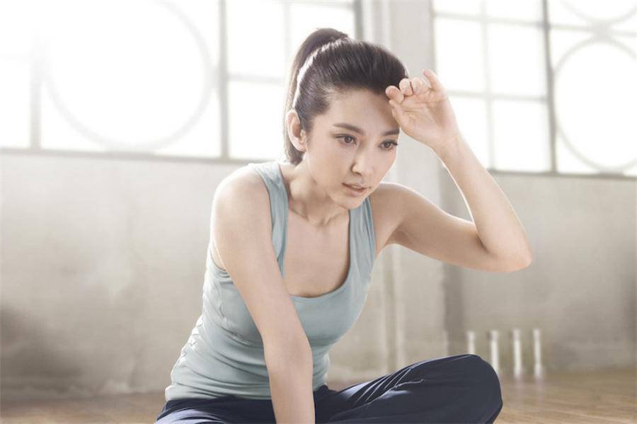 产后如何恢复苗条身材 首选产后瑜伽