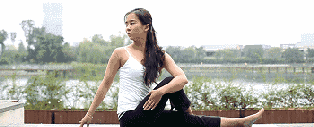 古印度瑜伽入门法 减肥养颜两不误